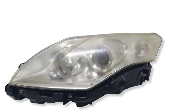 Renault Laguna III Headlight/headlamp 260600033R 89901834