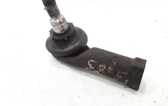 Ford Focus Steering tie rod end 