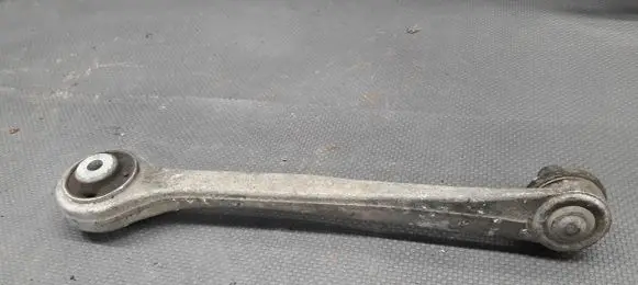 Audi A5 Front upper control arm/wishbone 8K0407515
