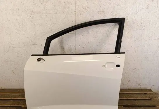 Seat Ibiza V (KJ) Front door