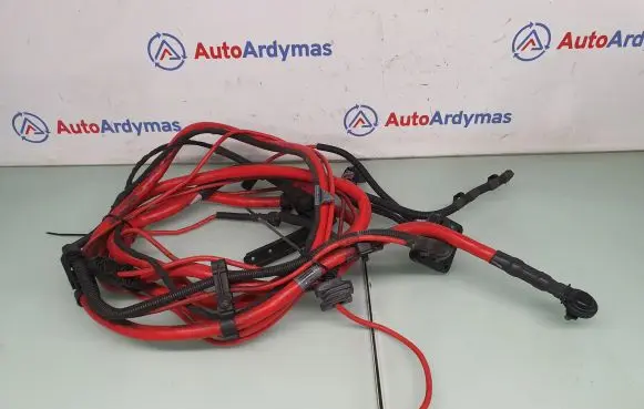 Positive cable (battery)