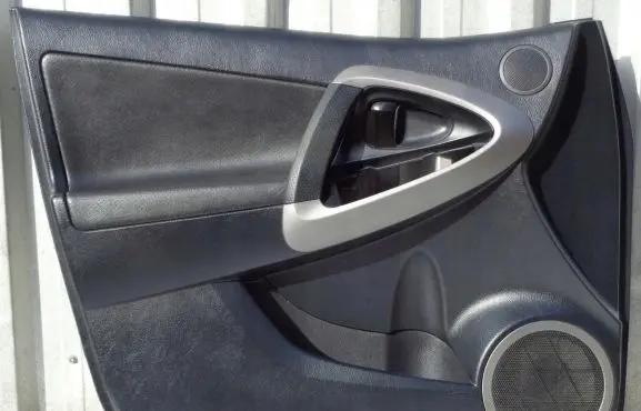 Toyota RAV 4 (XA30) Front door card panel trim 5628758