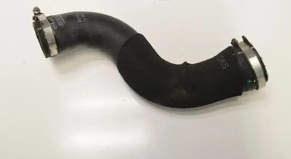 Audi A4 S4 B8 8K Intercooler hose/pipe 8K0145737J