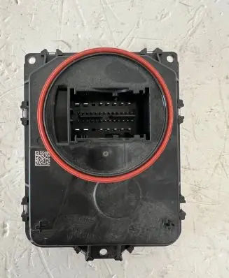 Volkswagen Golf VII Headlight ballast module Xenon 8V0907399D 20271201AA