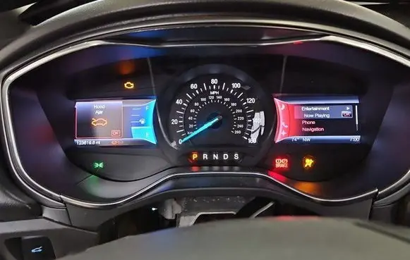 Speedometer (instrument cluster)
