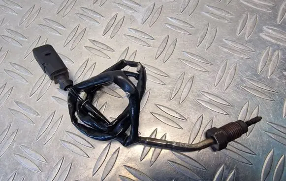 Skoda Superb B6 (3T) Exhaust gas temperature sensor 03L906088BD