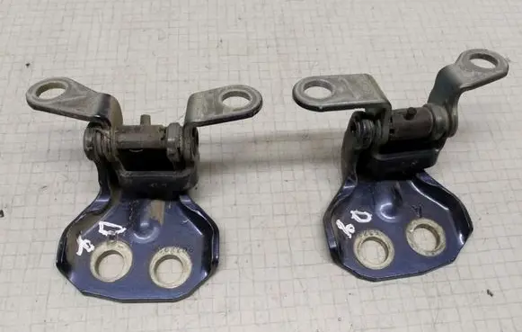 Ford Fiesta Rear door hinge set 