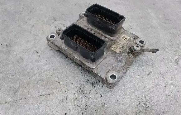 Opel Astra H Engine control unit/module ECU 24420562
