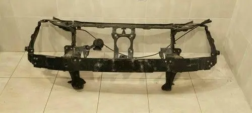 Mercedes-Benz E W211 Front bumper support beam A2116202834