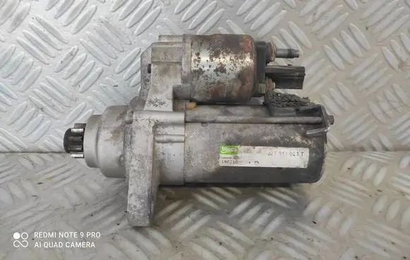 Volkswagen Golf VI Starter motor 02T911023T