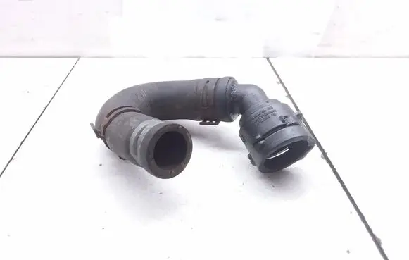 Volkswagen Touareg I Engine coolant pipe/hose 7L6122291K