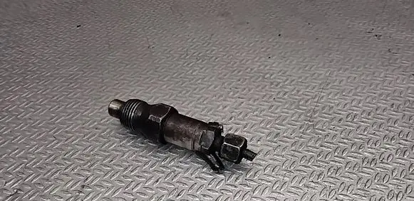 Volvo S40, V40 Fuel injector LCR6735401D
