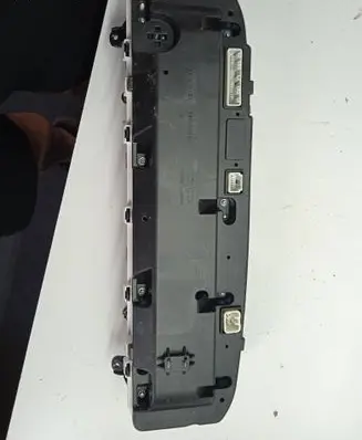 Toyota Prius+ (ZVW40) Speedometer (instrument cluster) 8380047840