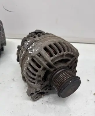 Seat Altea XL Generator/alternator 03L903023