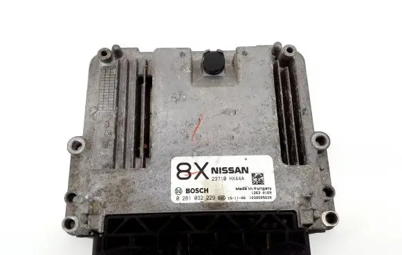 Nissan X-Trail T32 Engine control unit/module 23710HX44A