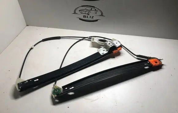 Audi A4 S4 B7 8E 8H Front window lifting mechanism without motor 