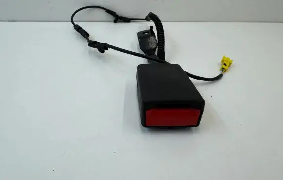 Mercedes-Benz GLE (W166 - C292) Front seatbelt buckle A1668600969