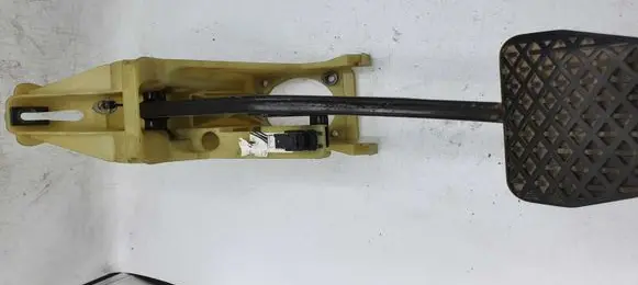 BMW 7 E65 E66 Brake pedal 35106752517 6752517