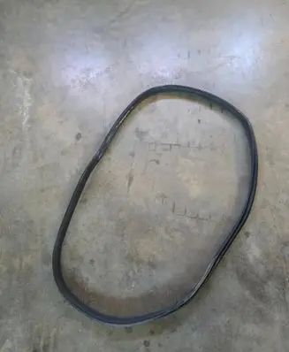 BMW 2 F44 Rubber seal rear door 7483099
