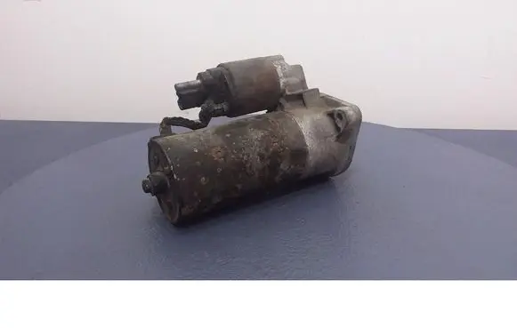 Toyota Avensis Verso Starter motor 