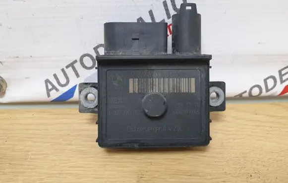 BMW X1 E84 Glow plug pre-heat relay 7798000 0522120102