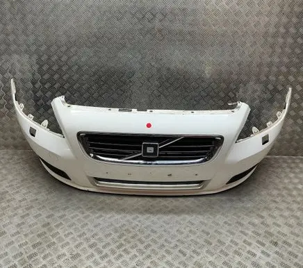 Volvo V50 Front bumper 30744976