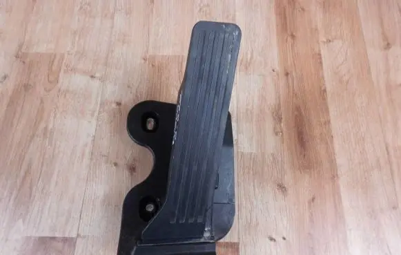 Mazda CX-5 Accelerator throttle pedal GHP941600H