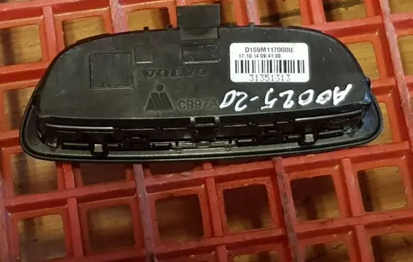Volvo V40 Rear seat light 31351313