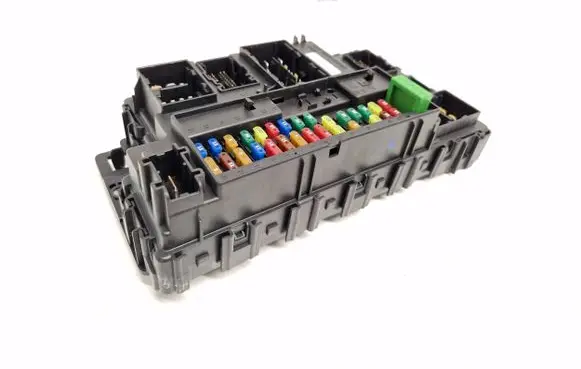 Ford S-MAX Fuse module DG9T14B476 15061002859 A2C7438281150