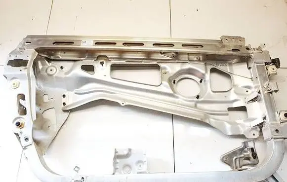BMW i3 Front door window/glass frame 2574054