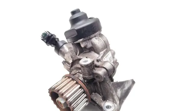 Nissan NV200 Fuel injection high pressure pump 167007358R 0445010704
