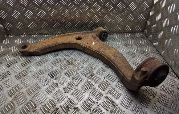 Volkswagen Multivan T5 Front lower control arm/wishbone