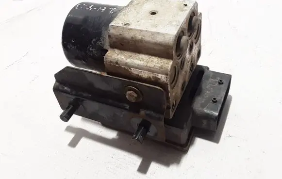Renault Master II ABS Pump 8200528357