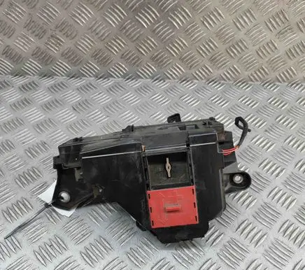 Mercedes-Benz C W205 Fuse module A2055405126