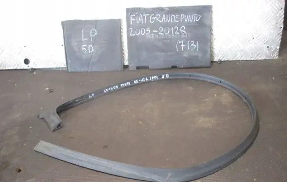 Fiat Grande Punto Rubber seal loading door 
