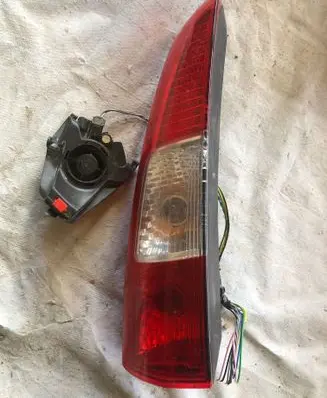Volvo S70 V70 V70 XC Tail light part 18332