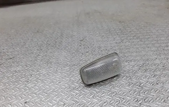 Peugeot 806 Front fender indicator light