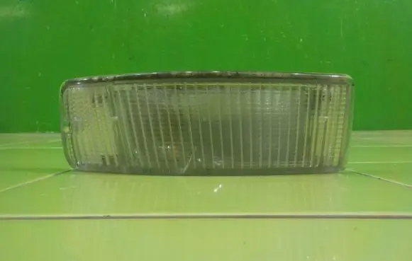 Audi 80 90 S2 B4 Front indicator light PRAWY 17AB158