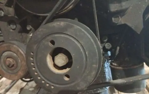 KIA Sorento Crankshaft pulley