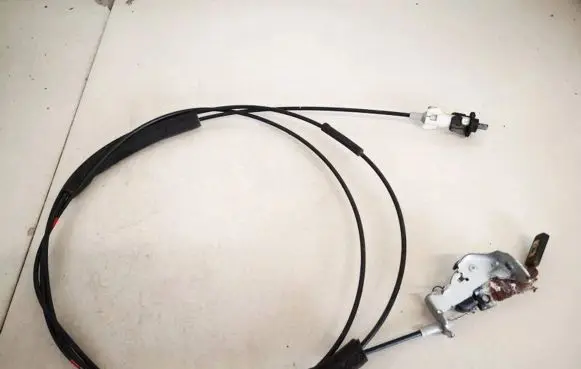 Toyota RAV 4 (XA30) Fuel tank opening switch 