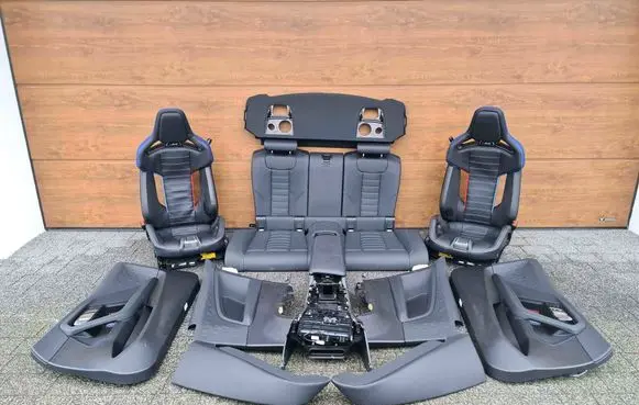 BMW M2 G87 Seat set 