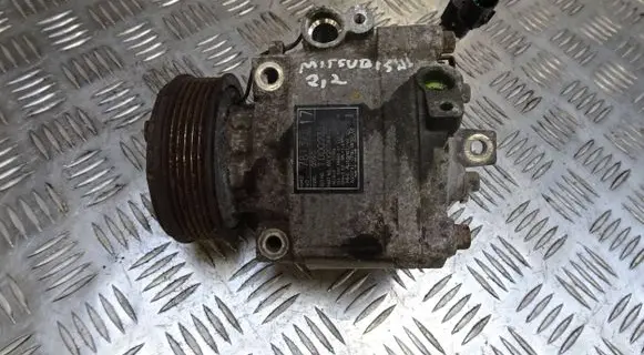 Mitsubishi Outlander Air conditioning (A/C) compressor (pump) 7813A817 AKV200A410J