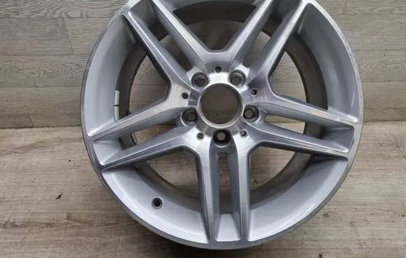 Mercedes-Benz C AMG W204 R17 alloy rim A2044012400
