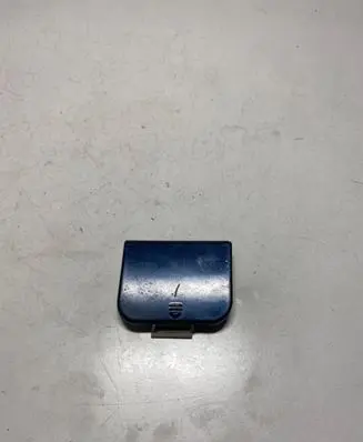 Mercedes-Benz E W210 Front tow hook cap/cover 2108850026