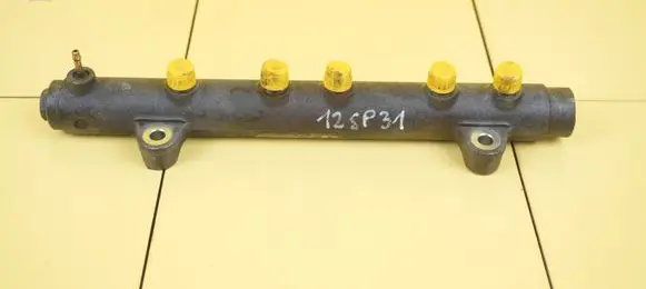Honda CR-V Fuel line pipe 1077800440 N22A2