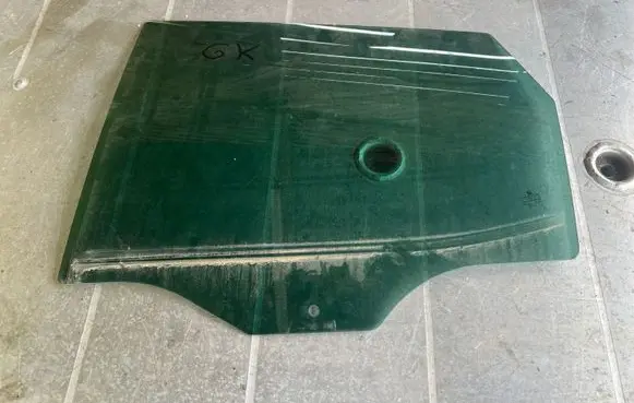 Seat Arona Rear door window glass E000191 43R004524 DOT211M91AS3