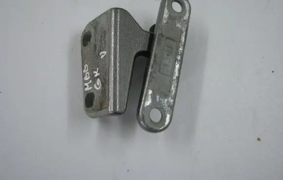 Mercedes-Benz B W245 Rear door upper hinge