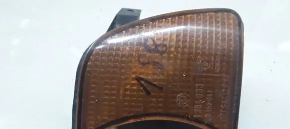 BMW 5 E34 Front indicator light 1384033