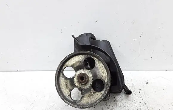 Citroen Xsara Power steering pump 9638339880