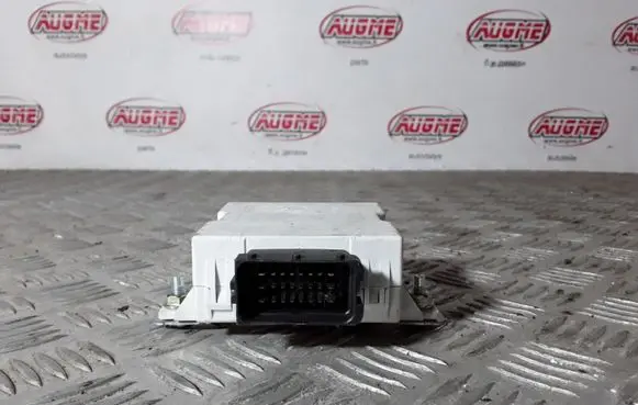 Toyota Avensis T250 Engine control unit/module 150696